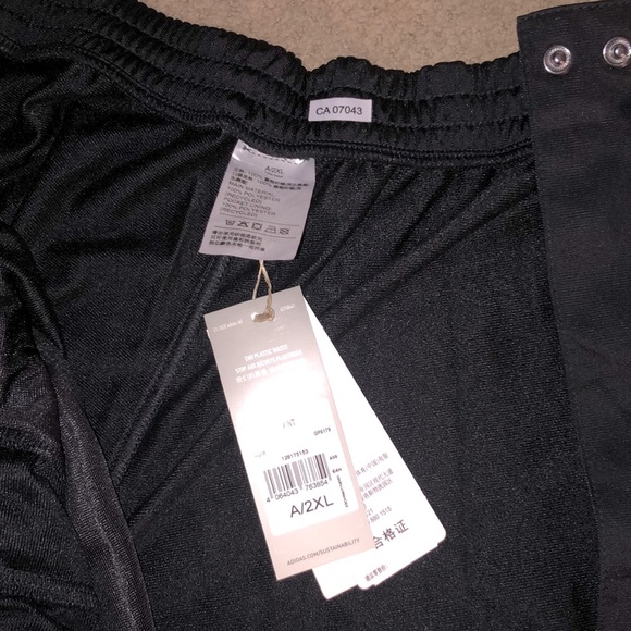 ADIDAS (A/2XL) TearAway Snap pants Primegreen High performance recycled - Picture 3 of 14